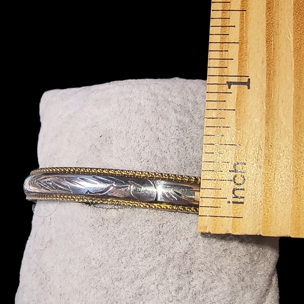 Vintage Sterling Silver Two-Tone Etched Bangle Bracelet With Hinge - Picture 5 of 11